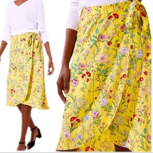 NWOT Loft Wrap floral yellow skirt